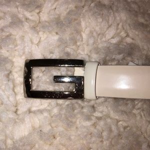 White Gucci belt